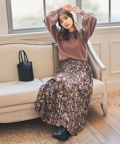 mysty woman（ミスティウーマン）の「ボリュームスリーブラメハイネック 157250（ニット/セーター・レディース・ピンク/グリーン系その他/ブルー/ブラック/アイボリー/モカ/ライトパープル・FREE）」の16枚目の写真