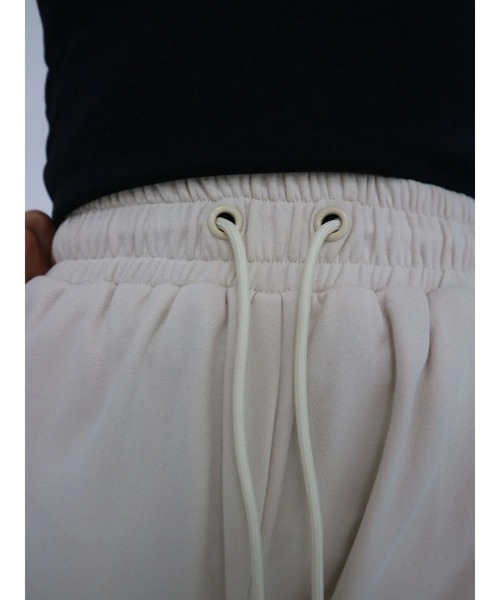 TRUNC（トランクエイティーエイト）の「Peach Brushed Short PT（スウェットパンツ・レディース・アイボリー・FREE）」の20枚目の写真