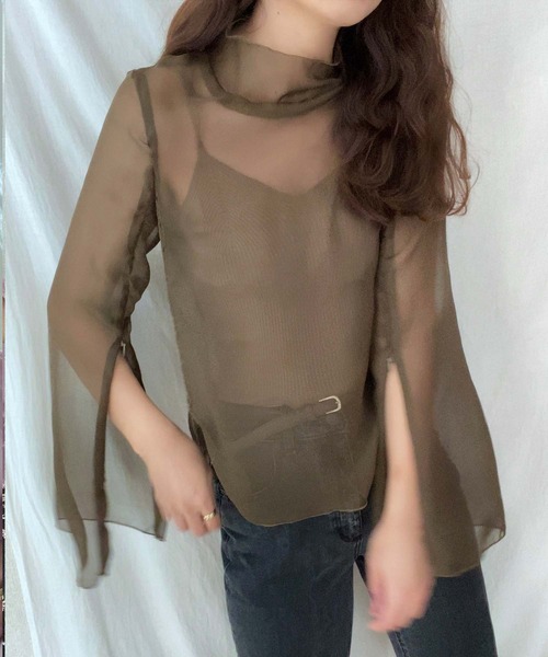 LAUIR（ラウアー）の「2wayファスナースリットスリーブシアーブラウス（シャツ/ブラウス・レディース・ブラック/ブラウン/アイボリー/ラベンダー/カーキ/ベージュ/ライトピンク/ホワイト・MEDIUM/LARGE/SMALL）」の19枚目の写真