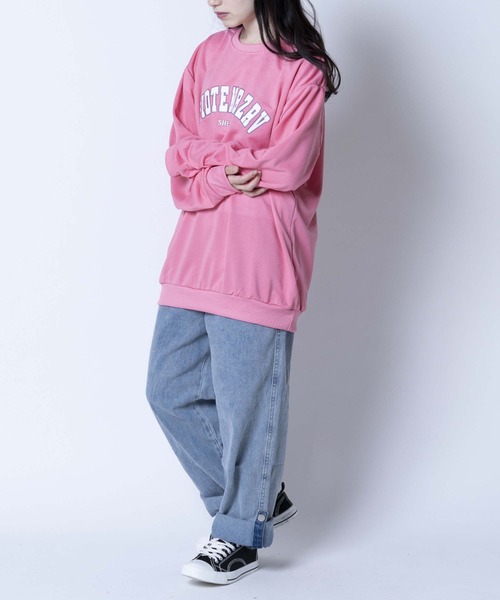 ARCADE（アーケード）の「春 韓国風 オーバーサイズ カレッジロゴ 薄手 軽量ライト スウェット -ARCADE Limited Line-（スウェット・レディース・ホワイト/ブラック/グレー/ピンク/ブルー・MEDIUM/LARGE）」の22枚目の写真