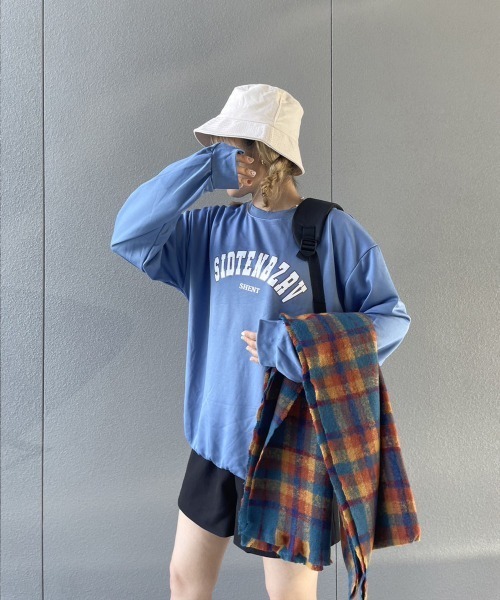 ARCADE（アーケード）の「春 韓国風 オーバーサイズ カレッジロゴ 薄手 軽量ライト スウェット -ARCADE Limited Line-（スウェット・レディース・ホワイト/ブラック/グレー/ピンク/ブルー・MEDIUM/LARGE）」の17枚目の写真