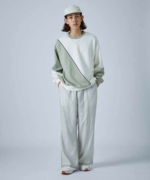 CITY TOKYO(シティトウキョウ)の「【洗える/シワ防止】TWOフェイスオーバーサイズスウェット UVカット/サスティナブル素材/リラックスフィット(スウェット・メンズ・ブルー/ホワイト/ブラック/ミント・1/2/3)」の16枚目の写真