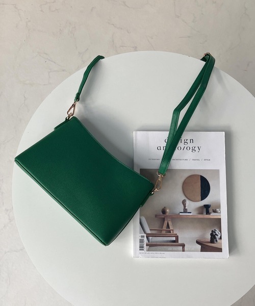 AS KNOW AS plus(アズノゥアズプラス)の「♪アゼリア ショルダーバッグ(ショルダーバッグ・レディース・ブラック/ブラウン/オレンジ/グリーン・FREE)」の3枚目の写真