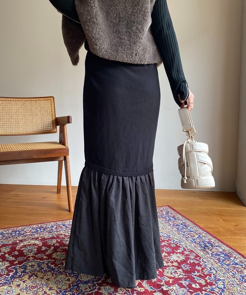 CAPRICIEUX LE'MAGE(カプリシューレマージュ)の「ドッキングマーメイドスカート(スカート・レディース・ブラック/カーキ・FREE)」の7枚目の写真