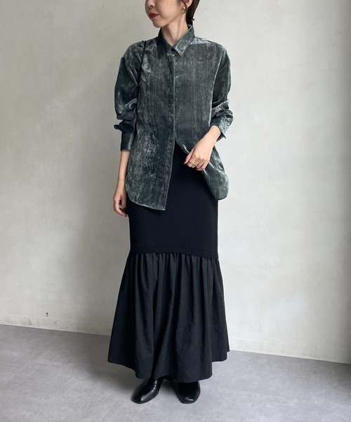 CAPRICIEUX LE'MAGE(カプリシューレマージュ)の「ドッキングマーメイドスカート(スカート・レディース・ブラック/カーキ・FREE)」の4枚目の写真