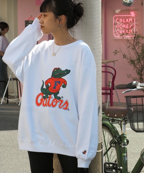 DISCUS ATHLETIC（ディスカス　アスレチック）の「【ＤＩＳＣＵＳ×ＵＮＩＶ．ＦＬＯＲＩＤＡ】 カレッジスウェット　WEB限定（スウェット・レディース・ネイビー/グレー/ホワイト/オレンジ・L/M）」の5枚目の写真