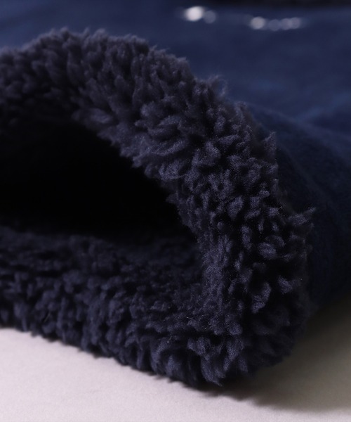 Champion(チャンピオン)の「(LF)【Champion】ブランド ロゴ マーク ベロア × ボア ネックウォーマー(ネックウォーマー/スヌード・レディース・ネイビー/ブラック/グレイッシュベージュ/グレー/ベージュ/カーキ・ONE SIZE)」の16枚目の写真