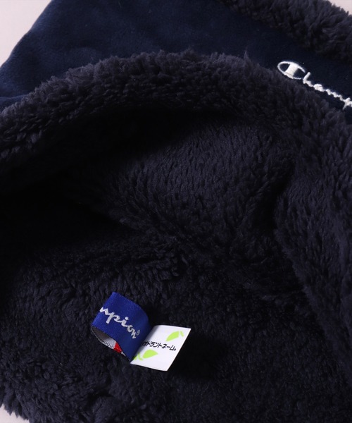 Champion(チャンピオン)の「(LF)【Champion】ブランド ロゴ マーク ベロア × ボア ネックウォーマー(ネックウォーマー/スヌード・レディース・ネイビー/ブラック/グレイッシュベージュ/グレー/ベージュ/カーキ・ONE SIZE)」の17枚目の写真