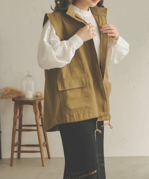 Ambre Neige(アンブルネージュ)の「【袖取り外し可能】2WAYツイルジレジャケット/WEB/EC限定商品(その他アウター・レディース・ブラック/ダークブラウン/ベージュ/アイボリー/カーキ・FREE)」の5枚目の写真