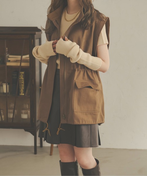 Ambre Neige(アンブルネージュ)の「【袖取り外し可能】2WAYツイルジレジャケット/WEB/EC限定商品(その他アウター・レディース・ブラック/ダークブラウン/ベージュ/アイボリー/カーキ・FREE)」の20枚目の写真