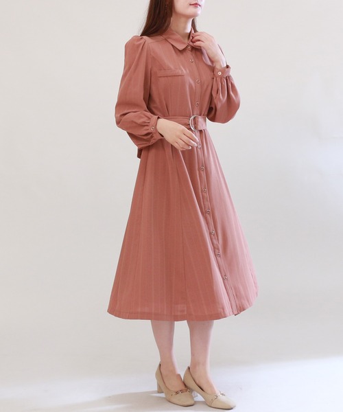 TRUDEA(トルディア)の「シャドーストライプシャツワンピース(シャツワンピース・レディース・ネイビー/ブルー/ラベンダー/ブラウン/テラコッタ/ミント・MEDIUM)」の3枚目の写真