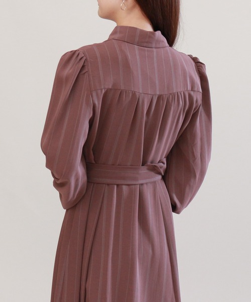TRUDEA(トルディア)の「シャドーストライプシャツワンピース(シャツワンピース・レディース・ネイビー/ブルー/ラベンダー/ブラウン/テラコッタ/ミント・MEDIUM)」の22枚目の写真