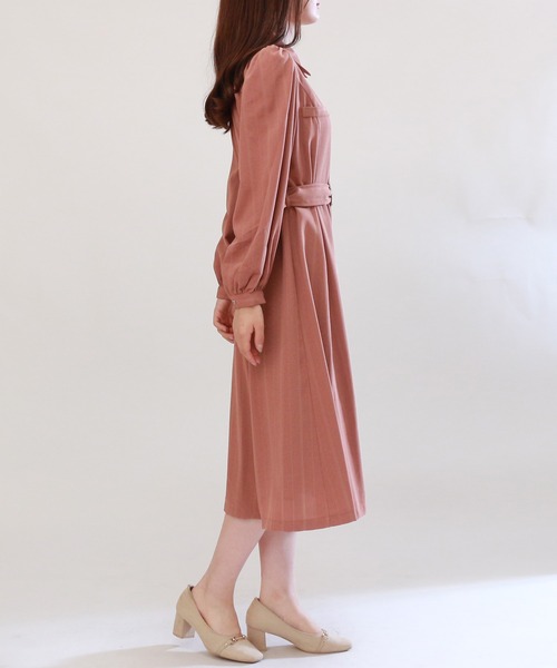 TRUDEA(トルディア)の「シャドーストライプシャツワンピース(シャツワンピース・レディース・ネイビー/ブルー/ラベンダー/ブラウン/テラコッタ/ミント・MEDIUM)」の14枚目の写真