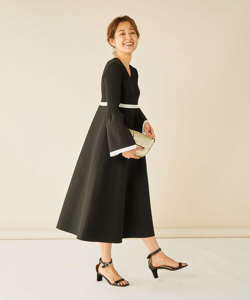 NOLLEY’S(ノーリーズ)の「《手洗い可能》Vネックワンピース(ワンピース・レディース・ブラック/ブラック系その他3・38)」の2枚目の写真