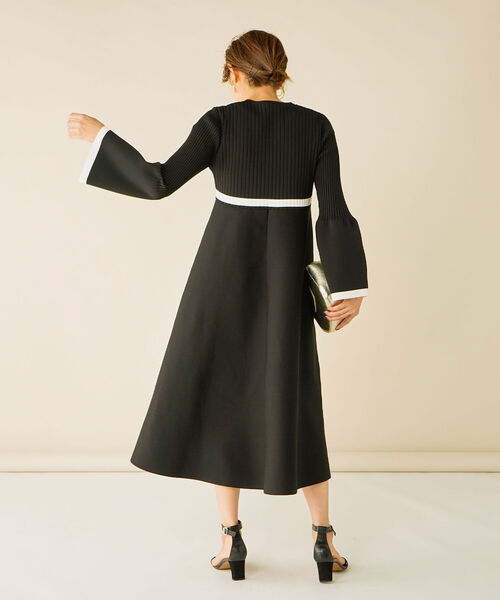 NOLLEY’S(ノーリーズ)の「《手洗い可能》Vネックワンピース(ワンピース・レディース・ブラック/ブラック系その他3・38)」の13枚目の写真