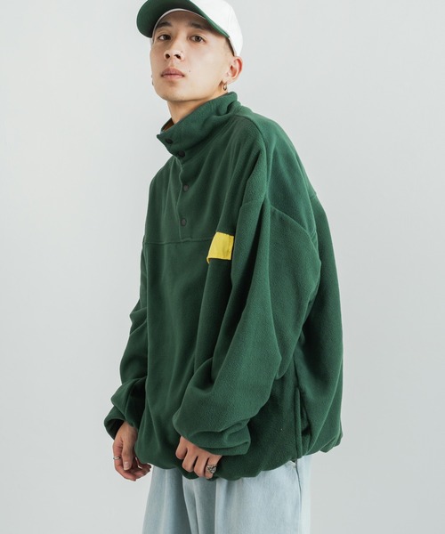 Rocky Monroe（ロッキーモンロー）の「オーバーサイズ マイクロフリースボア バイカラープルオーバースウェット（スウェット・メンズ・ロイヤルブルー/ホワイト/ブラック/パープル/オレンジ/グリーン・L/M）」の4枚目の写真