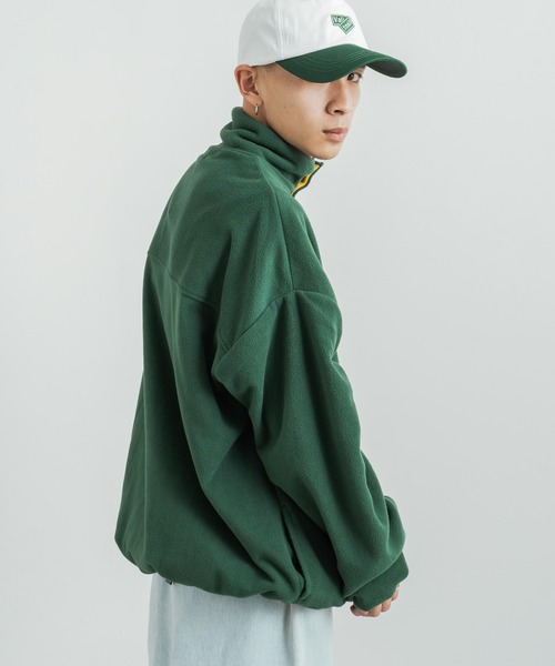 Rocky Monroe（ロッキーモンロー）の「オーバーサイズ マイクロフリースボア バイカラープルオーバースウェット（スウェット・メンズ・ロイヤルブルー/ホワイト/ブラック/パープル/オレンジ/グリーン・L/M）」の15枚目の写真