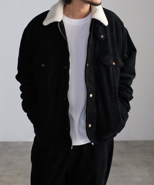 CREARE -LINO-（クレアーレリノ）の「裏ボア 8WコーデュロイZIPブルゾン<ユニセックス>（テーラードジャケット・メンズ・ブラック/グレイッシュベージュ/オフホワイト・M/L）」の2枚目の写真