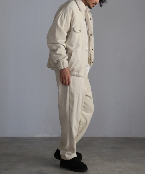CREARE -LINO-（クレアーレリノ）の「裏ボア 8WコーデュロイZIPブルゾン<ユニセックス>（テーラードジャケット・メンズ・ブラック/グレイッシュベージュ/オフホワイト・M/L）」の11枚目の写真