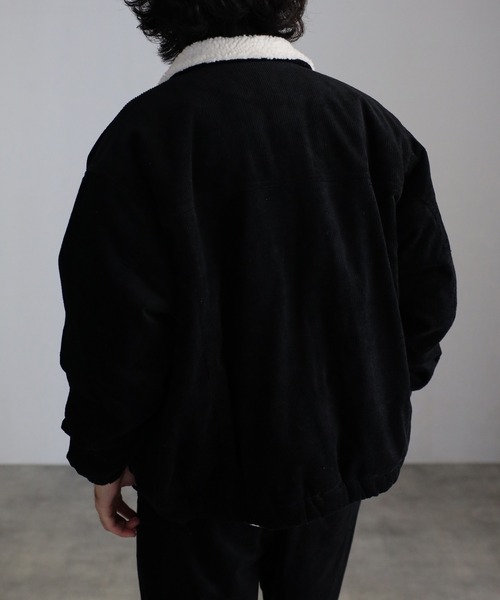 CREARE -LINO-（クレアーレリノ）の「裏ボア 8WコーデュロイZIPブルゾン<ユニセックス>（テーラードジャケット・メンズ・ブラック/グレイッシュベージュ/オフホワイト・M/L）」の22枚目の写真