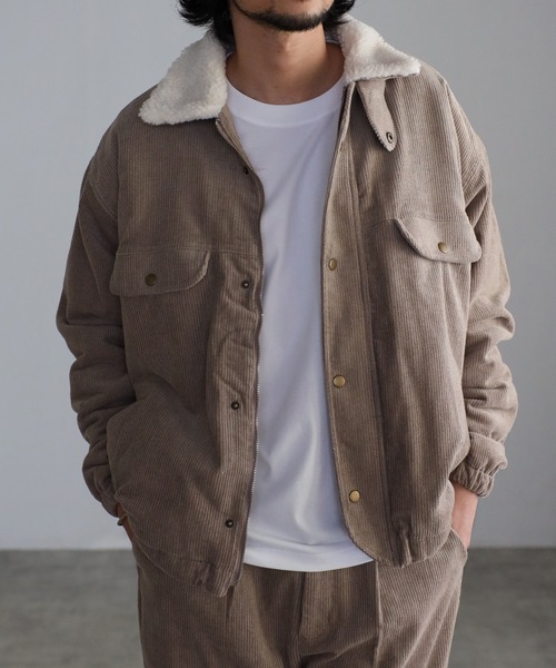 CREARE -LINO-（クレアーレリノ）の「裏ボア 8WコーデュロイZIPブルゾン<ユニセックス>（テーラードジャケット・メンズ・ブラック/グレイッシュベージュ/オフホワイト・M/L）」の15枚目の写真