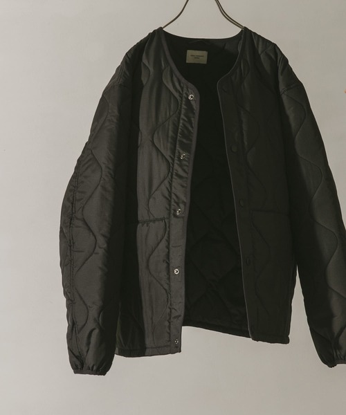 URBAN RESEARCH DOORS（アーバンリサーチドアーズ）の「『UR TECH』中綿キルティングジャケット（ダウンジャケット/コート・メンズ・オリーブ/ブラック/オフホワイト/ブルー・MEDIUM/LARGE）」の3枚目の写真