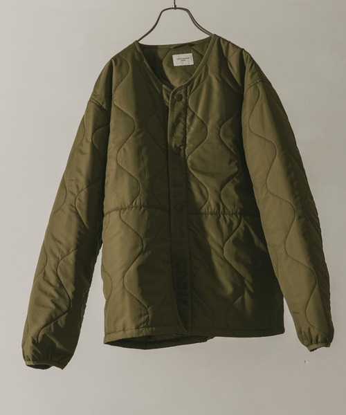 URBAN RESEARCH DOORS（アーバンリサーチドアーズ）の「『UR TECH』中綿キルティングジャケット（ダウンジャケット/コート・メンズ・オリーブ/ブラック/オフホワイト/ブルー・MEDIUM/LARGE）」の5枚目の写真
