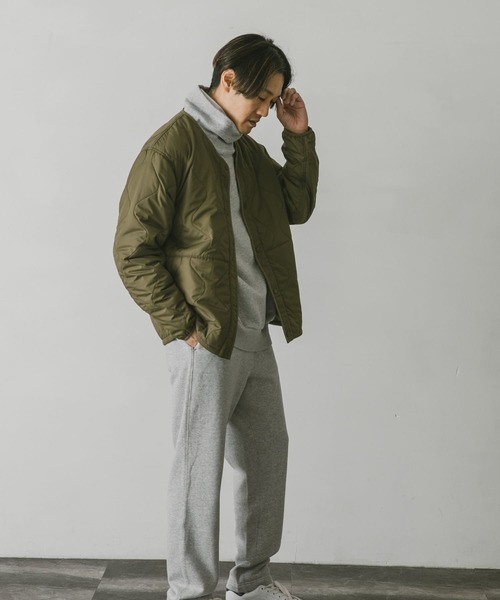 URBAN RESEARCH DOORS（アーバンリサーチドアーズ）の「『UR TECH』中綿キルティングジャケット（ダウンジャケット/コート・メンズ・オリーブ/ブラック/オフホワイト/ブルー・MEDIUM/LARGE）」の11枚目の写真