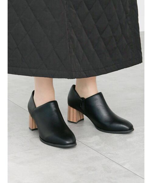 Te chichi TERRASSE（テチチテラス）の「チャンキーヒールブーティ（ブーツ・レディース・モカ/オフホワイト/ブラック・MEDIUM/LARGE）」の7枚目の写真