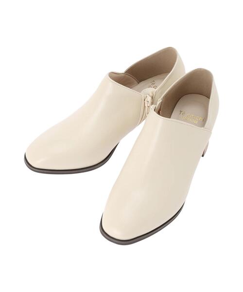 Te chichi TERRASSE（テチチテラス）の「チャンキーヒールブーティ（ブーツ・レディース・モカ/オフホワイト/ブラック・MEDIUM/LARGE）」の13枚目の写真