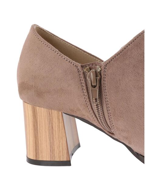 Te chichi TERRASSE（テチチテラス）の「チャンキーヒールブーティ（ブーツ・レディース・モカ/オフホワイト/ブラック・MEDIUM/LARGE）」の18枚目の写真