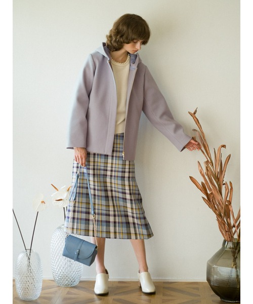 Te chichi TERRASSE（テチチテラス）の「チャンキーヒールブーティ（ブーツ・レディース・モカ/オフホワイト/ブラック・MEDIUM/LARGE）」の5枚目の写真