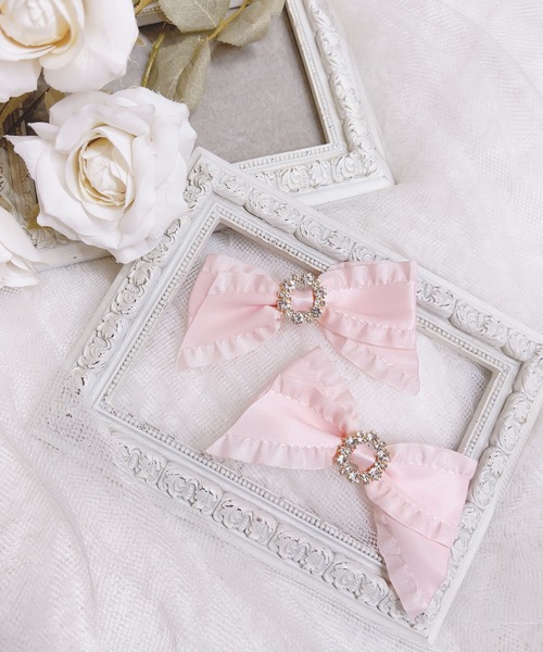 MA*RS（アメーバーマーズ）の「ビジューリングサイドフリルりぼん　2個SET（バレッタ/ヘアクリップ・レディース・レッド/ピンク/ブラック/ホワイト・FREE）」の8枚目の写真