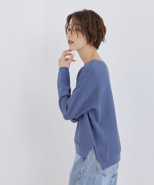 Jayro(ジャイロ)の「ボートネックプルオーバー(Tシャツ/カットソー・レディース・ベージュ/ピンク/ブルー/ホワイト系その他/チャコールグレー・M)」の4枚目の写真