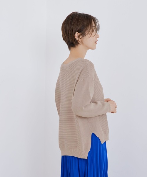 Jayro(ジャイロ)の「ボートネックプルオーバー(Tシャツ/カットソー・レディース・ベージュ/ピンク/ブルー/ホワイト系その他/チャコールグレー・M)」の11枚目の写真