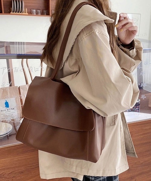 Dalfwin（ダールフィン）の「2点セット 2WAYポーチ付きフェイクレザーショルダートートバッグ（トートバッグ・レディース・ブラック/ブラウン・FREE）」の10枚目の写真