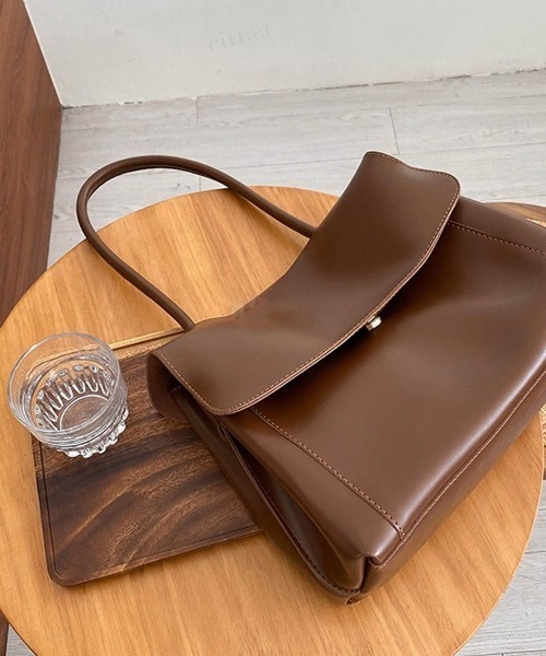 Dalfwin（ダールフィン）の「2点セット 2WAYポーチ付きフェイクレザーショルダートートバッグ（トートバッグ・レディース・ブラック/ブラウン・FREE）」の14枚目の写真