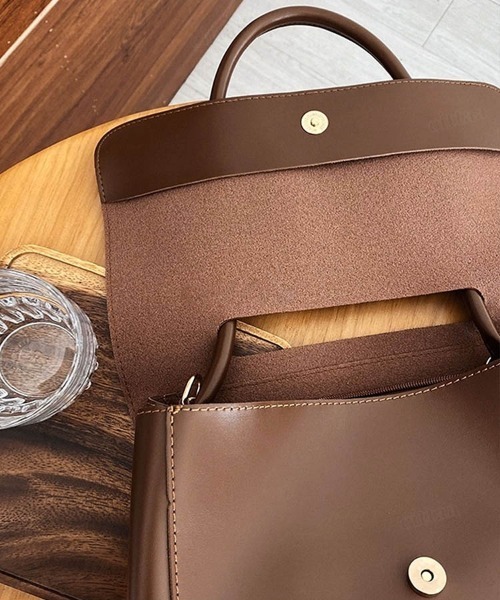 Dalfwin（ダールフィン）の「2点セット 2WAYポーチ付きフェイクレザーショルダートートバッグ（トートバッグ・レディース・ブラック/ブラウン・FREE）」の16枚目の写真