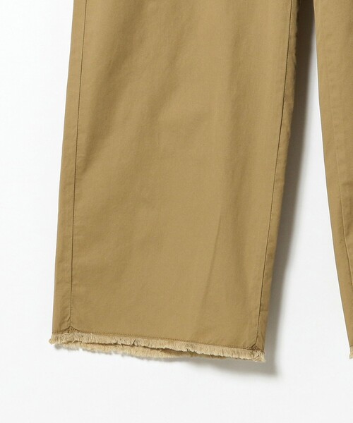 BEAMS BOY(ビームスボーイ)の「BEAMS BOY / カットオフ チノパン(チノパンツ・レディース・ブラック/カーキ・2/1)」の8枚目の写真