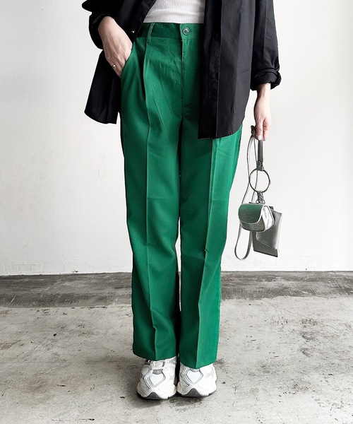 COMMON WARE（コモンウェアー）の「COMMONWARE:TRストレッチ センタープレス フレア パンツ（スラックス・レディース・オフホワイト/サックスブルー/ブラック/グリーン/モカ/ベージュ・L/XL/M）」の5枚目の写真