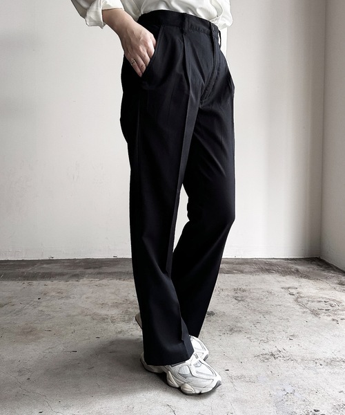 COMMON WARE（コモンウェアー）の「COMMONWARE:TRストレッチ センタープレス フレア パンツ（スラックス・レディース・オフホワイト/サックスブルー/ブラック/グリーン/モカ/ベージュ・L/XL/M）」の3枚目の写真
