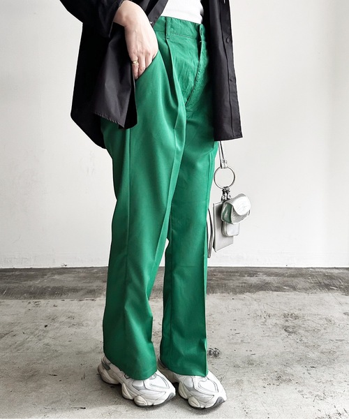 COMMON WARE（コモンウェアー）の「COMMONWARE:TRストレッチ センタープレス フレア パンツ（スラックス・レディース・オフホワイト/サックスブルー/ブラック/グリーン/モカ/ベージュ・L/XL/M）」の20枚目の写真