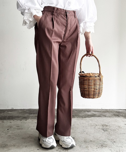 COMMON WARE（コモンウェアー）の「COMMONWARE:TRストレッチ センタープレス フレア パンツ（スラックス・レディース・オフホワイト/サックスブルー/ブラック/グリーン/モカ/ベージュ・L/XL/M）」の14枚目の写真