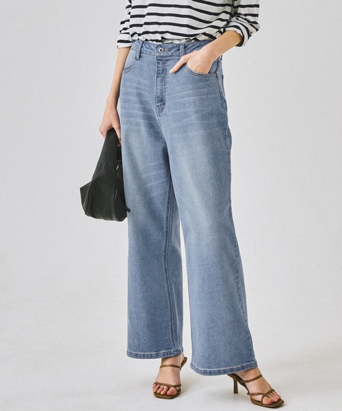 coca(coca)(コカ)の「しゃがめるワイドデニム(デニムパンツ・レディース・ブルー・S/M/L)」の1枚目の写真