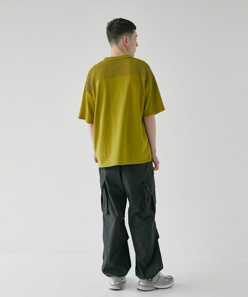 CITY TOKYO（シティトウキョウ）の「スキッパーリラックス半袖ニットポロシャツ（ポロシャツ・メンズ・ダークグレー/マスタード/ライトグレー・1/2）」の6枚目の写真