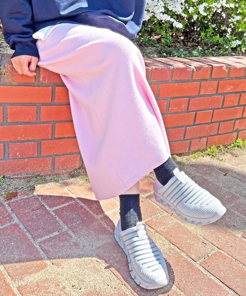 Sugar Sugar（シュガーシュガー）の「【SUGAR SUGAR シュガーシュガー】軽量メッシュ2WAYスニーカー（スニーカー・レディース・ホワイト/ピンク/グレー/ブラック・22.5cm/23.0cm/23.5cm/24.0cm/24.5cm）」の2枚目の写真