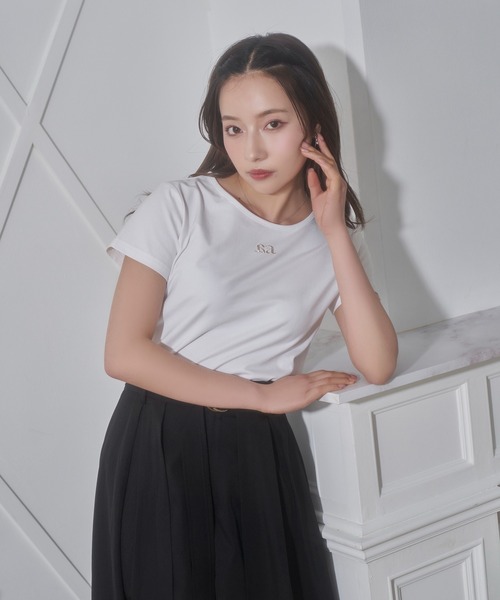 ANDGEEBEE(アンジービー)の「ワンポイントミニT(Tシャツ/カットソー・レディース・ブラック/ホワイト・MEDIUM)」の9枚目の写真