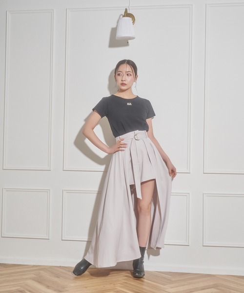 ANDGEEBEE(アンジービー)の「ワンポイントミニT(Tシャツ/カットソー・レディース・ブラック/ホワイト・MEDIUM)」の6枚目の写真