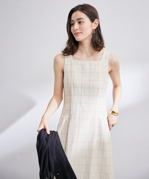 ROPE'（ロペ）の「【雑誌掲載】【洗える】スクエアネックワンピース/セット対応（ワンピース・レディース・キャメル/ホワイト系その他5・38）」の2枚目の写真