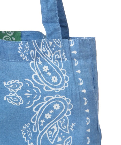 niko and...（ニコアンド）の「オリジナルプリントバンダナバッグ（トートバッグ・レディース・レッド/ブルー・0）」の3枚目の写真